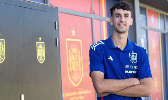 华体会官网-科莫后卫拉蒙：皇马塑造了今天的我，离开是一个艰难的决定