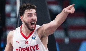 华体会官网-瑞典中锋：申京非常难对付 他不仅能得分 而且身手全面&amp;敏捷&amp;能传