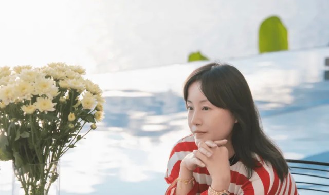 华体会下载-AG菲菲发布旅游写真：每次来大理的感觉都不一样