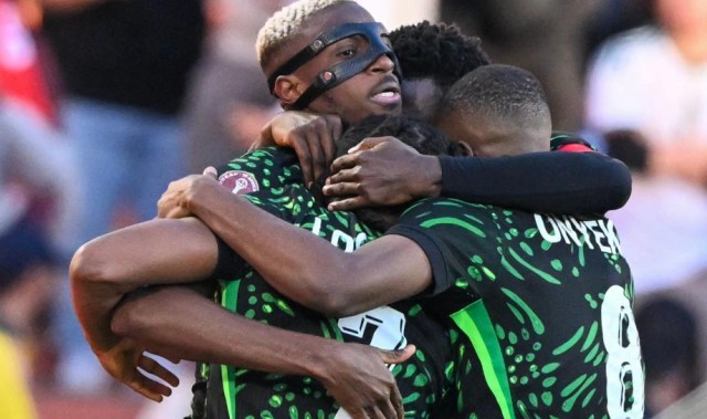 非洲杯-奥斯梅恩传射 尼日利亚2-0阿尔及利亚进四强