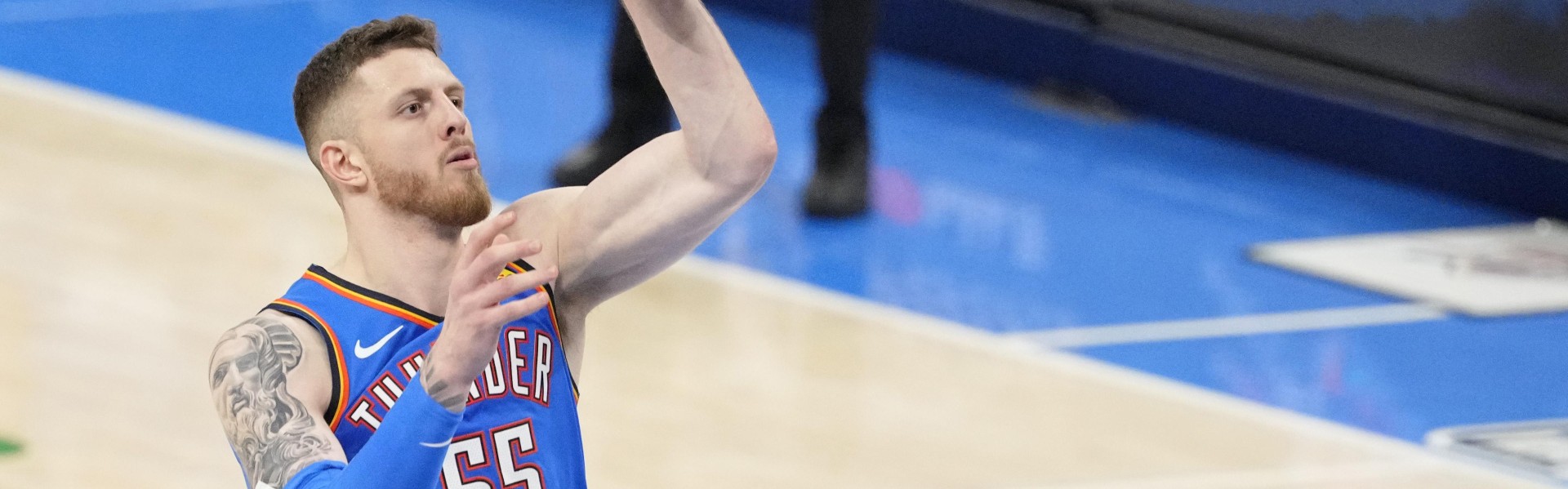 戴格诺特谈哈滕先发：这套阵容有明显优势 让他多打也是有意为之