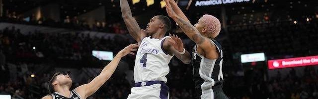 华体会HTH-湖人投资沃克收获回报，新老两位教头对他称赞有加